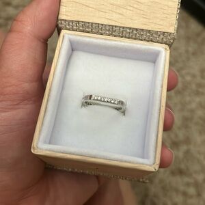 Pandora ring